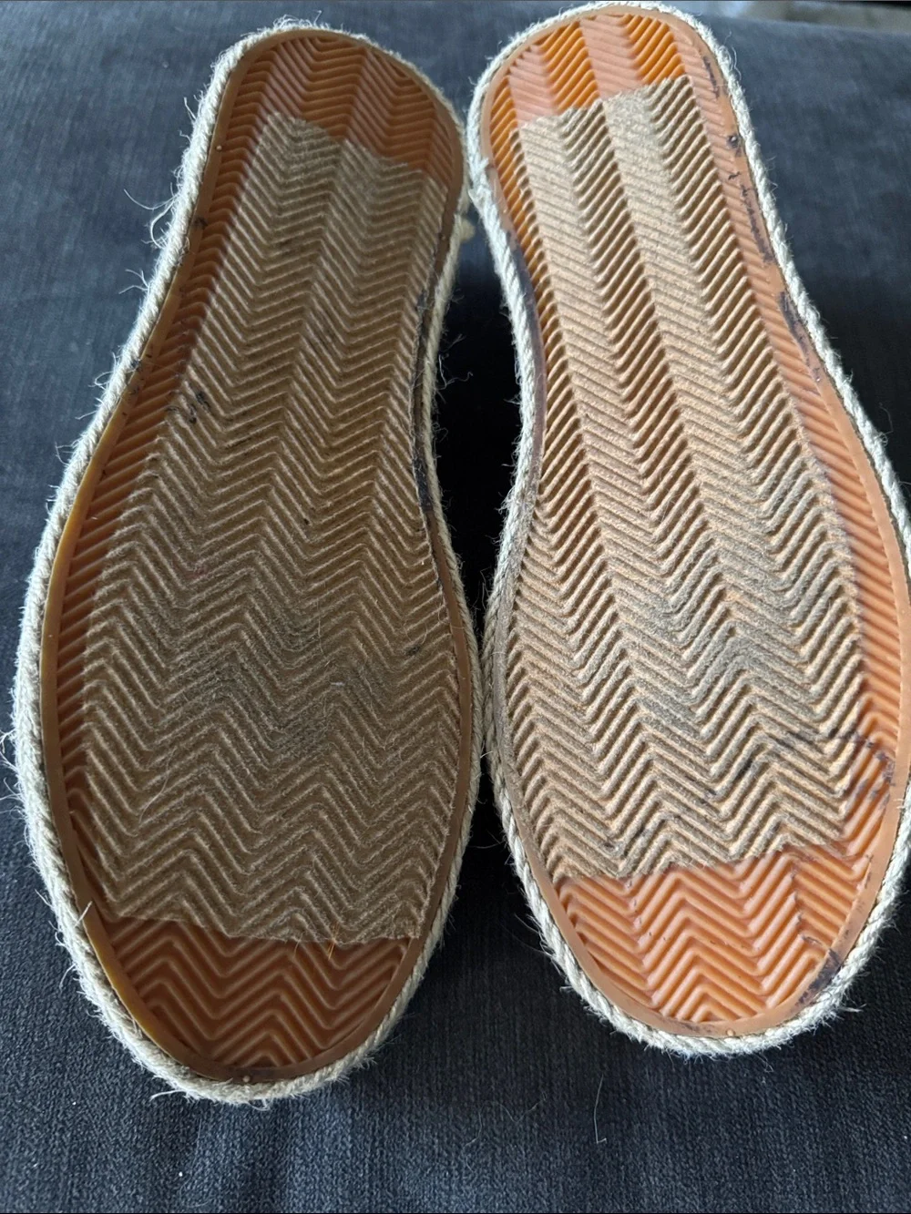 Serra light blue